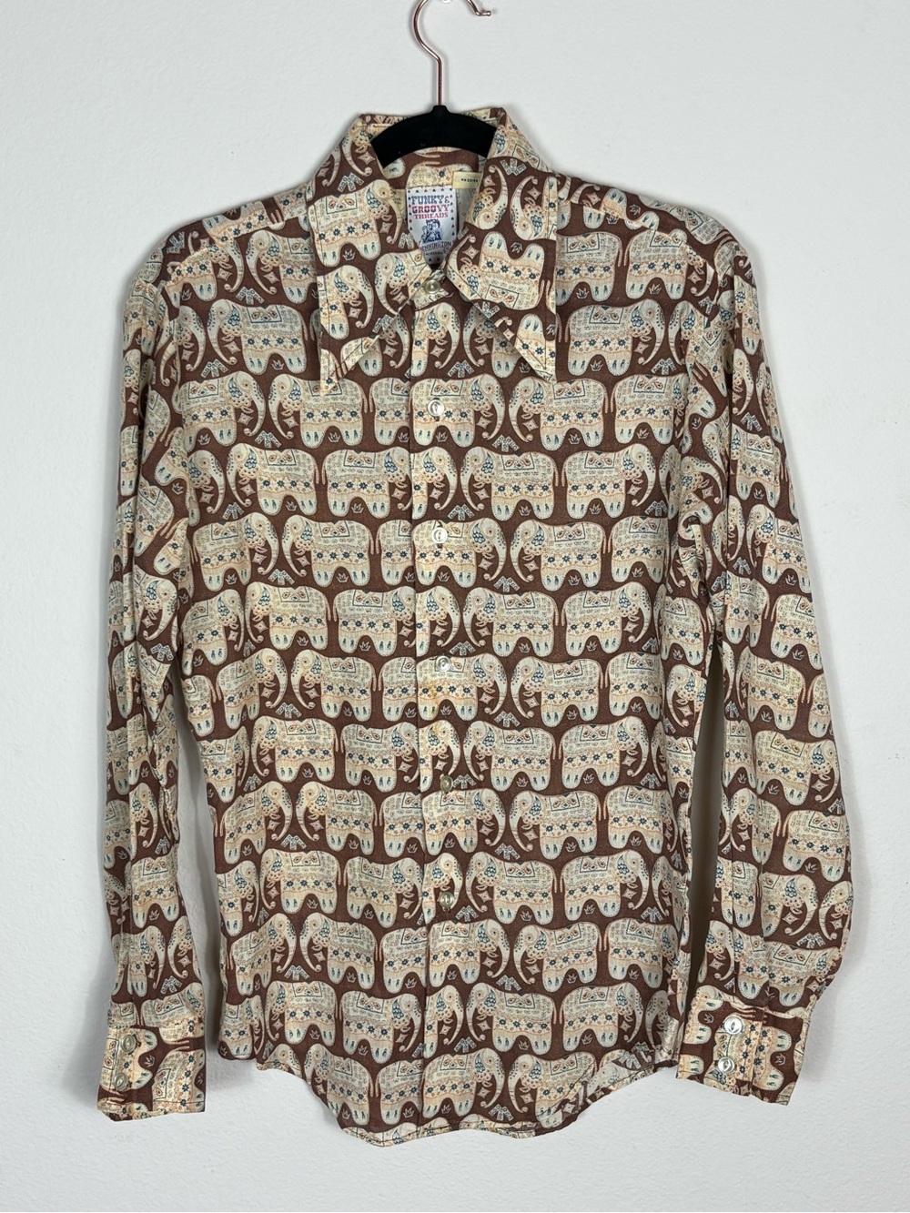 Vintage Kennington Funky Groovy Threads Elephant Print Shirt Mens S USA 70s